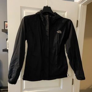 Women’s NorthFace Raincoat